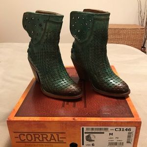 corral boots